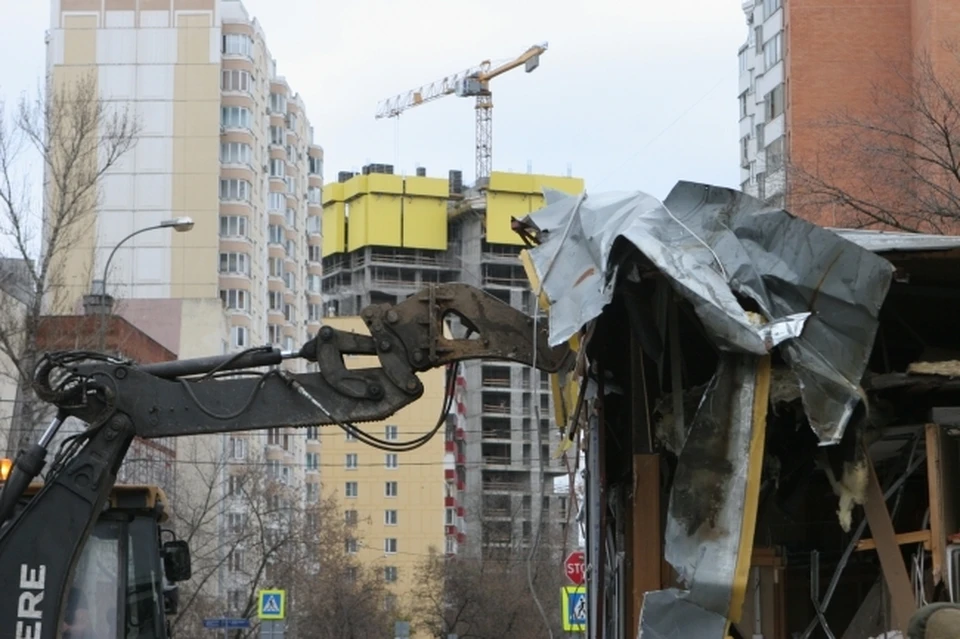 Незаконные торговые объекты и павильоны находятся на улицах Гудованцева, Мира, Восстания, Гвардейской, Космонавтов и проспекте Победы.