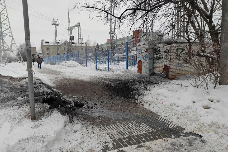 Света не было в нескольких десятках домов Октябрьского района Ижевска. Фото: Ксения Аксенова