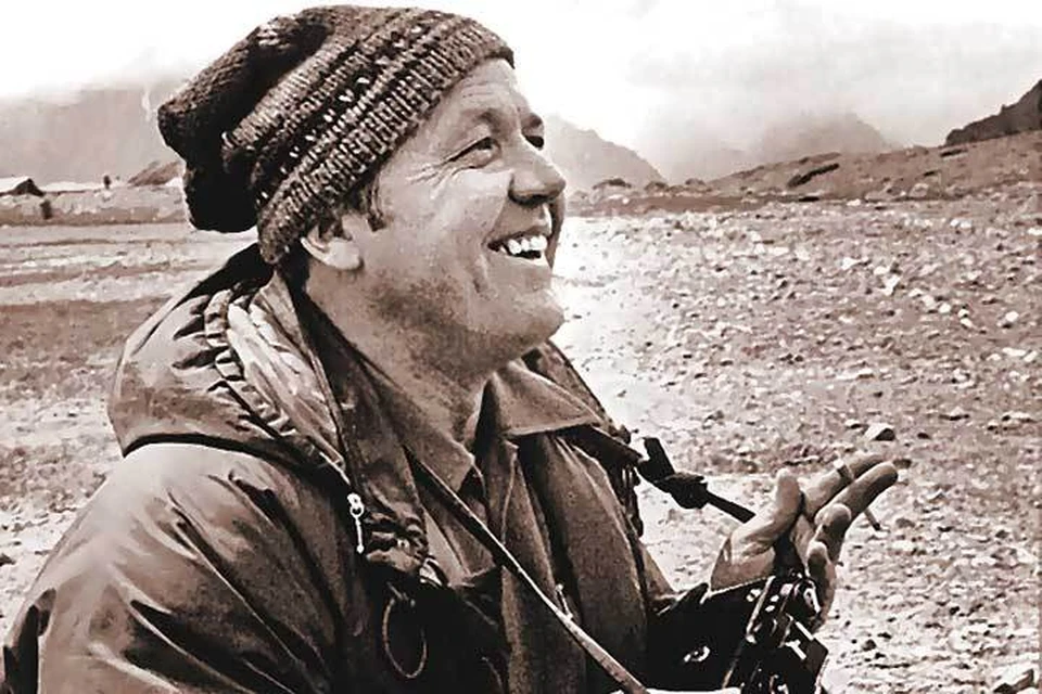 1982 год. Первая советская экспедиция на Эверест. Фото: Личный архив семьи Юрия Сенкевича