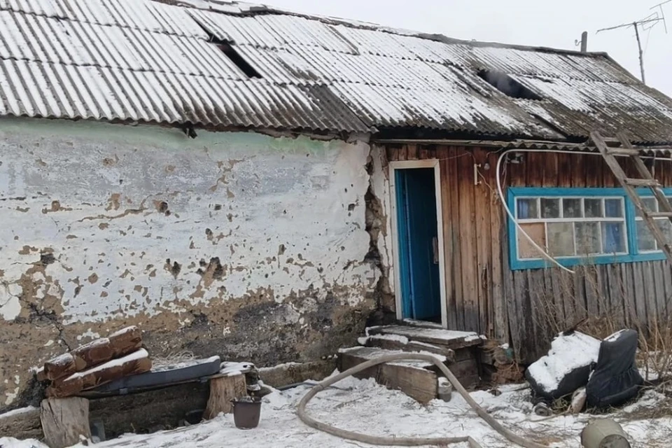 СКР: двое подростков погибли при пожаре в Алтайском крае Фото: пресс-служба СУ СК по Алтайскому краю