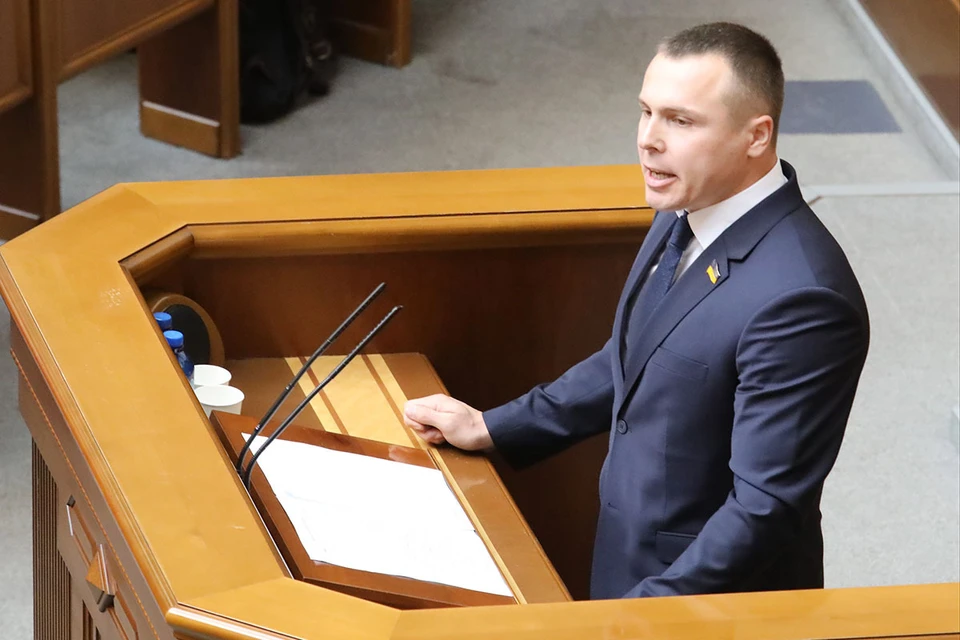 Секретарь комитета Верховной рады по вопросам национальной безопасности, обороны и разведки полковник СБУ Роман Костенко