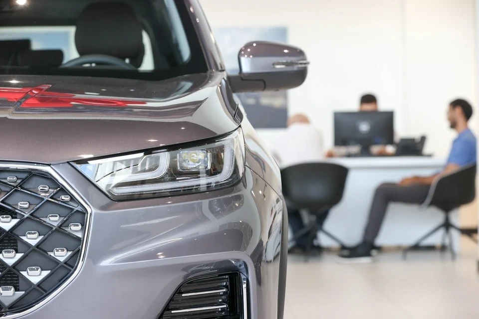 Мантуров заявил, что продажи новых автомобилей в России вырастут на 50% в 2023 Фото: Сергей Булкин/ТАСС