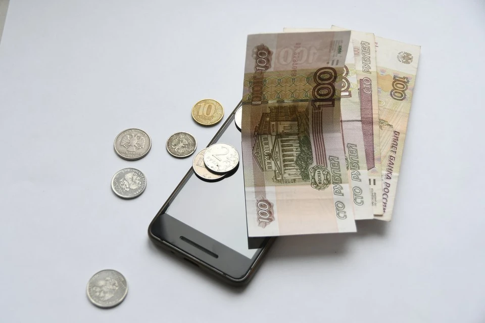 Житель Новомосковска Тульской области отдал телефонным мошенникам 1,5 миллиона рублей