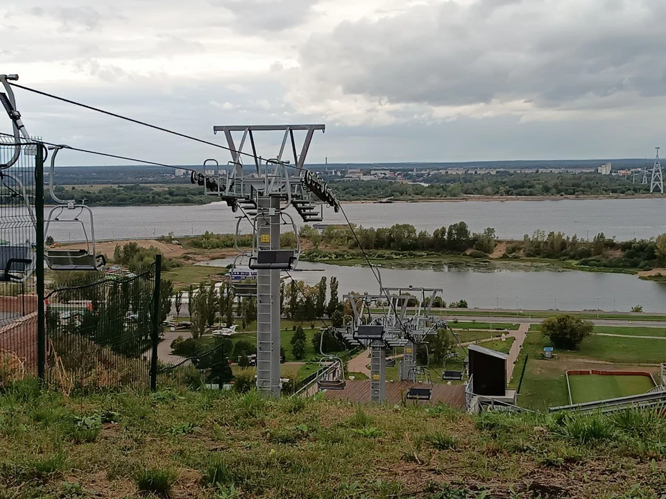 Канатный подъемник на площади Сенной запущен в тестовом режиме.