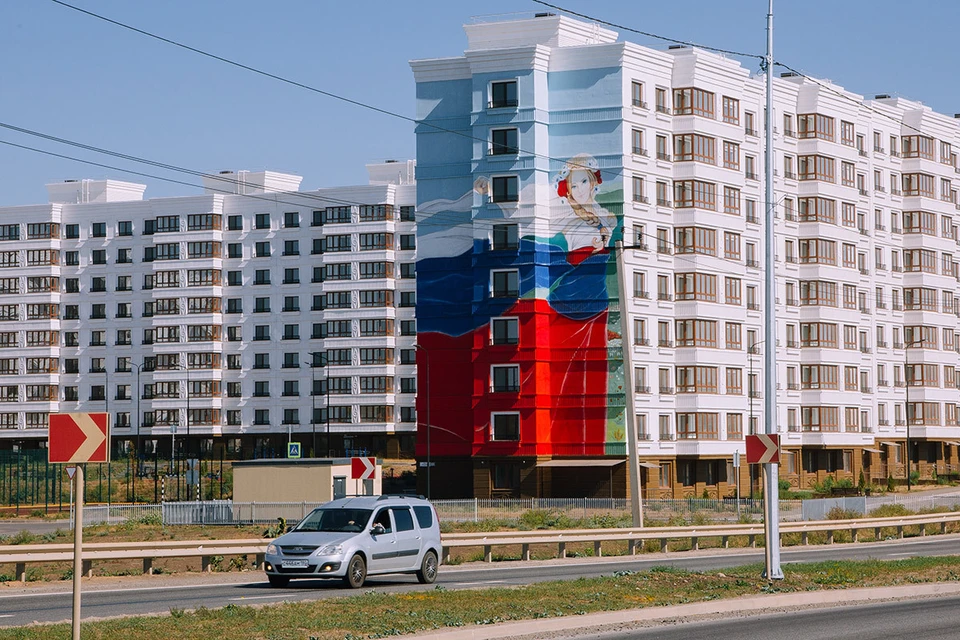 Новые жилые дома в мариупольском микрорайоне Невский.