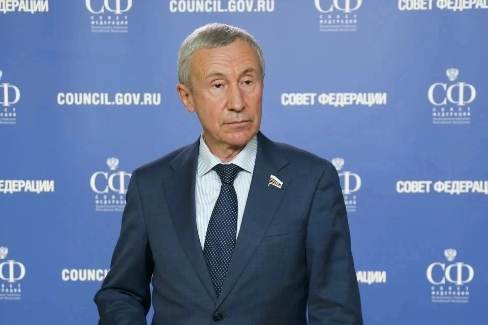 Сенатор Климов: нейтральный флот в Черном море противоречит соглашению о Босфоре