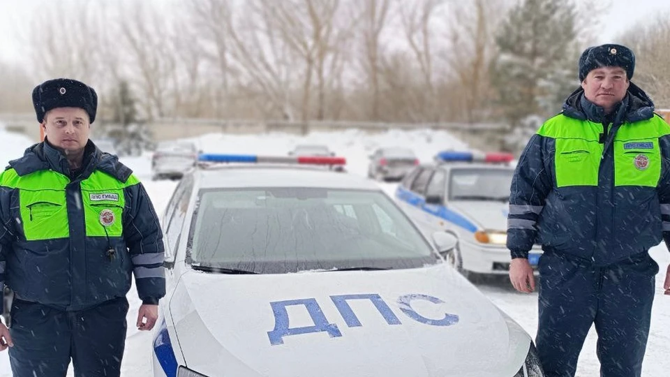 60 пассажиров автобуса «Дагестан-Москва» чуть не замерзли в Александро-Невском районе