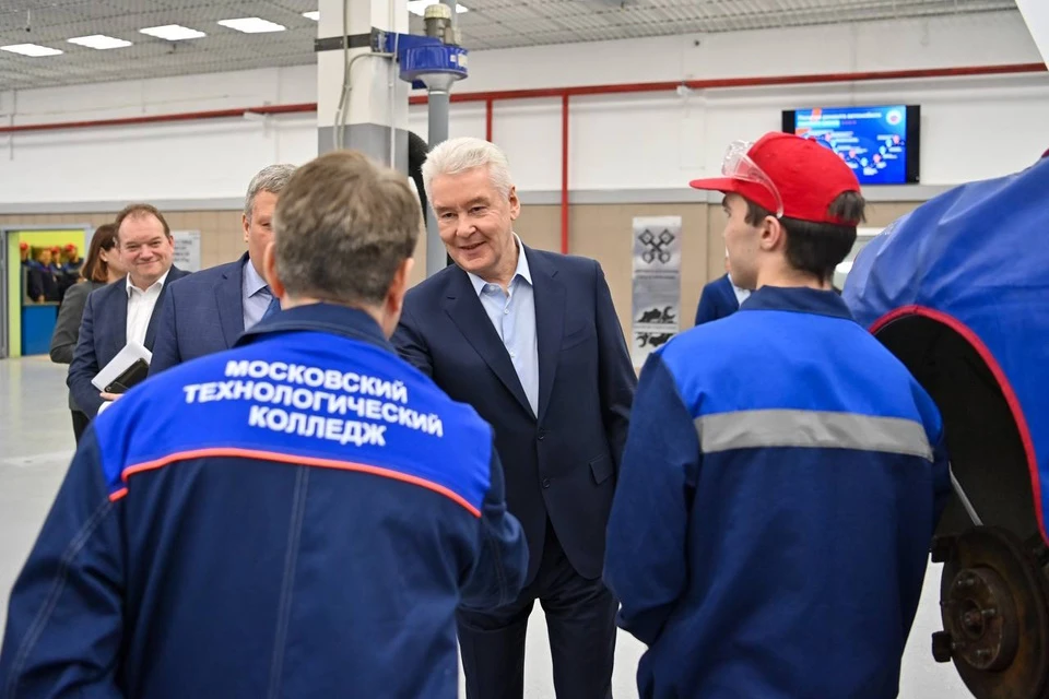 Собянин поздравил с Днем студента учащихся Московского технологического колледжа. Фото: телеграм-канал Сергея Собянина