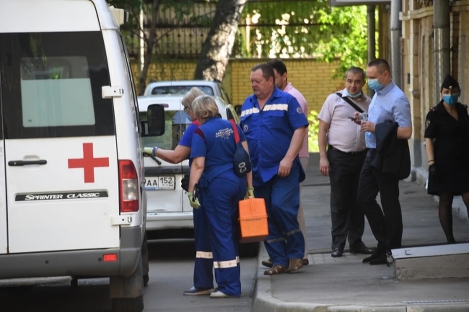 Фото: В Саратове полиция ищет свидетелей аварии на Вольской с участием Lexus и ГАЗ