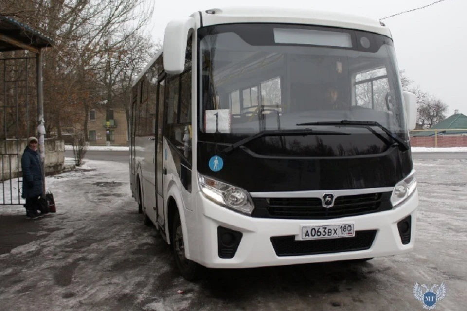 Два автобуса ПАЗ уже встали на два городских востребованных маршрута, связывающих центр города и отдаленные поселки. Фото: Минтранс ДНР
