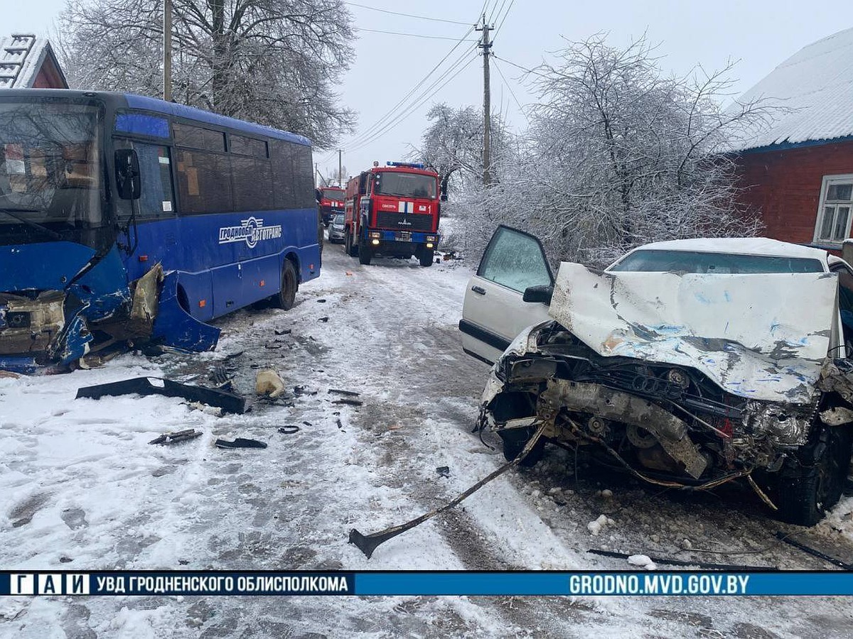 Водитель «Ауди» погибла при столкновении с автобусом в Свислочском районе -  KP.RU