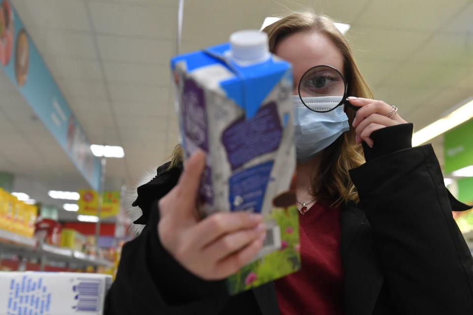 Сотрудники Россельхознадзора нашли на складе в Ульяновске подозрительное молоко