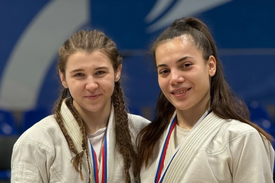 Мария(слева) победила петербурженку (справа) и стала чемпионкой России. Фото: Предоставлено Марией Одинцовой