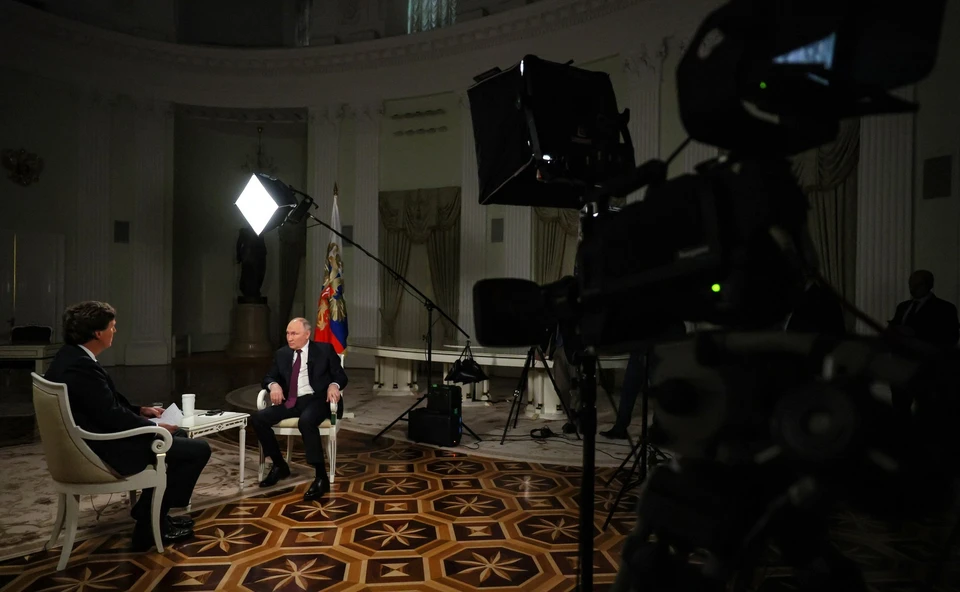 Владимир Путин и Такер Карлсон во время интервью. Фото: kremlin.ru