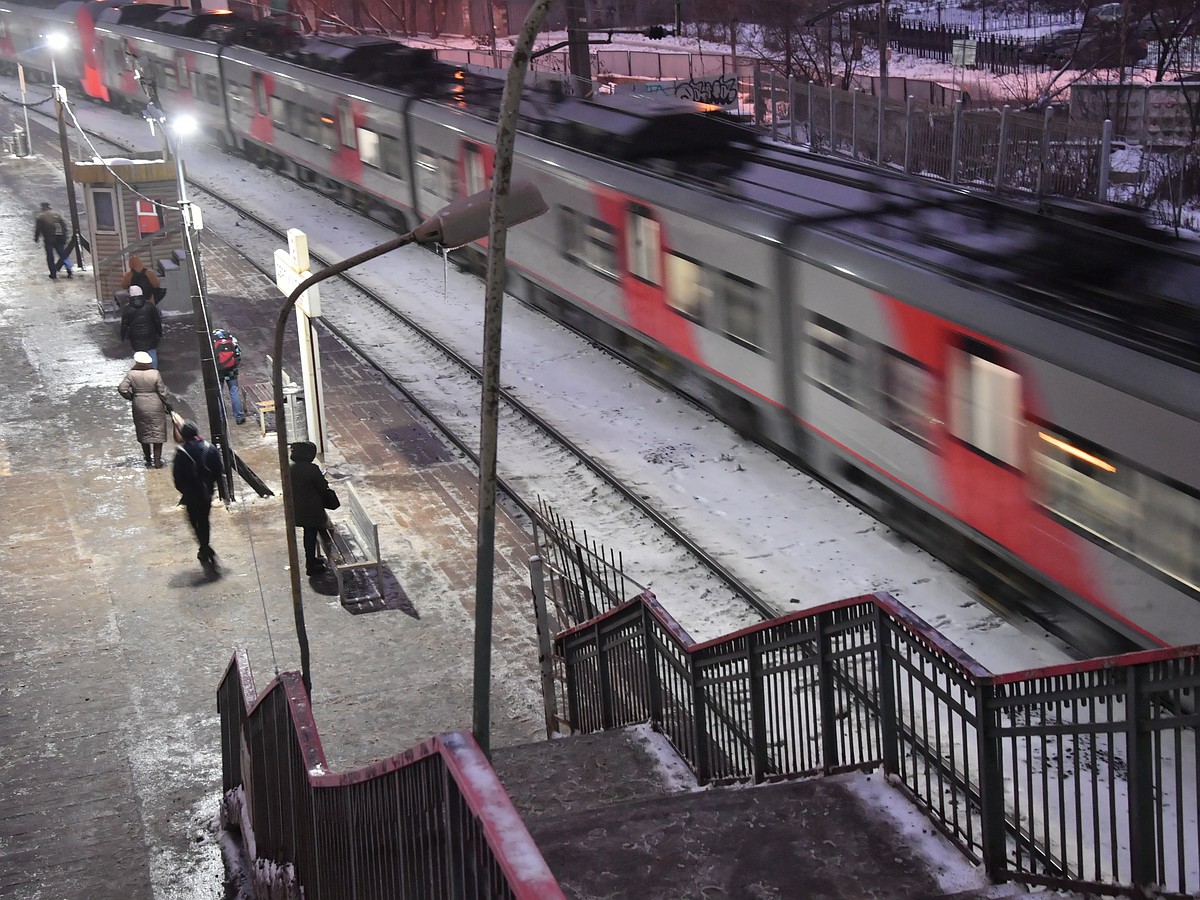 Поезд в Санкт-Петербург, следующий через Воронеж, задерживается на пять  часов - KP.RU