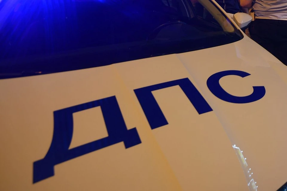 На месте работали сотрудники ДПС.