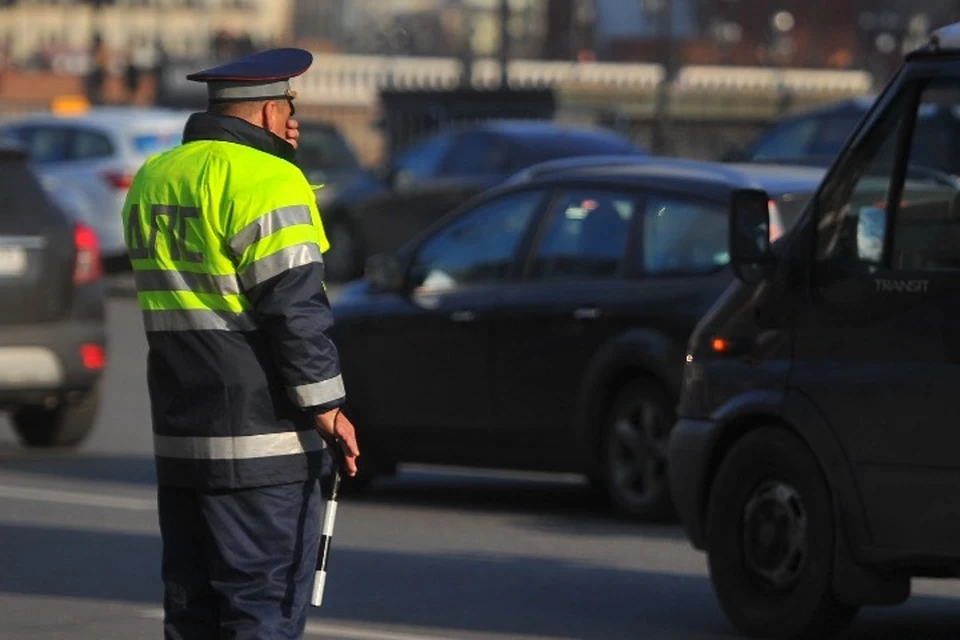 На место происшествия выезжали сотрудники ДПС ГИБДД
