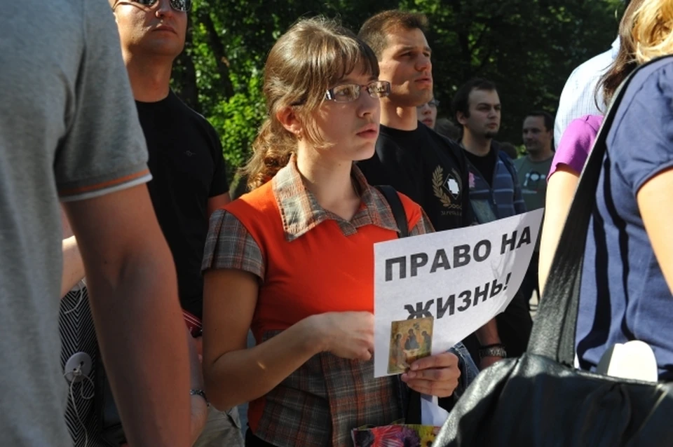 Фото: Число абортов среди несовершеннолетних в Саратовской области не сокращается второй год