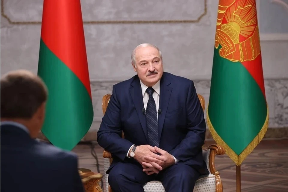 Лукашенко: Запад признает, что Крым является частью России