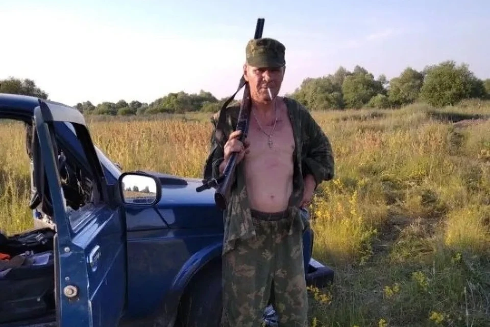 Александр Афиногенов «призывал вступать в ряды неонацистов для убийства российских военных».