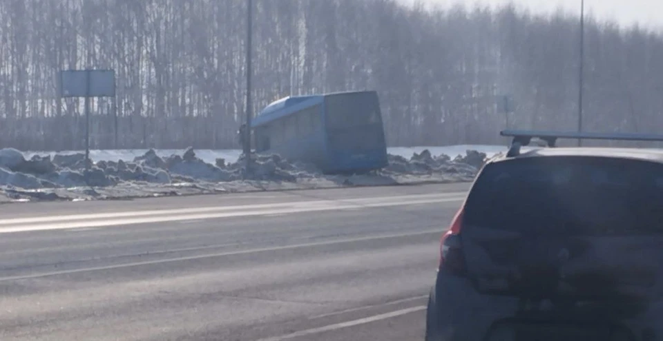 В столкновении пассажирского автобуса и КамАЗа в Цильнинском районе пострадали взрослые и дети. Фото телеграм-канал Инсайд Ульяновск