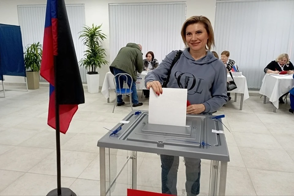 В Донецке активно голосуют на президентских выборах