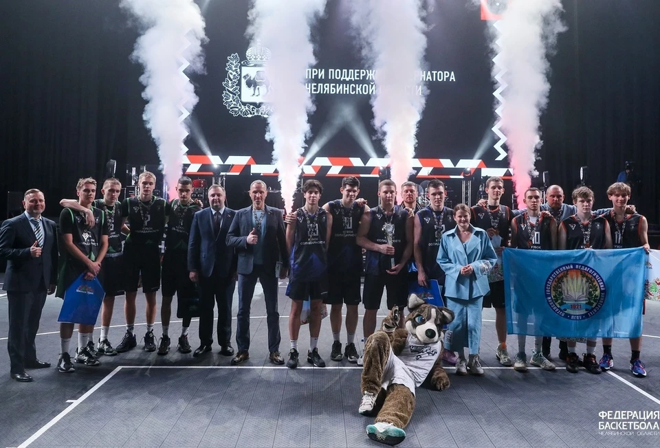 Награждение победителей и призеров юношеский турнира «Кубок Солидарности» в Челябинске