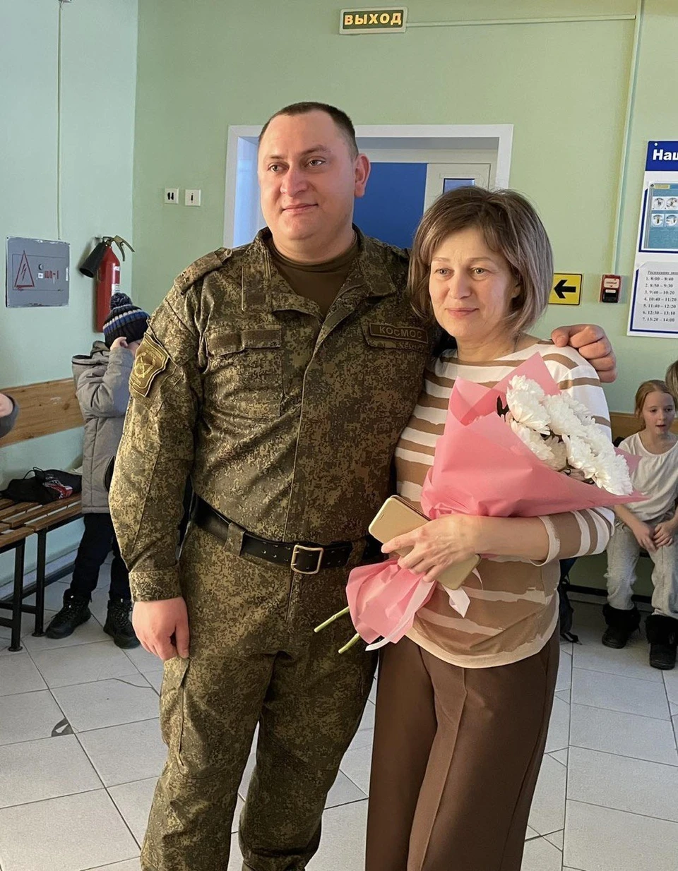 В Саратовской области участник СВО встретился с первым учителем