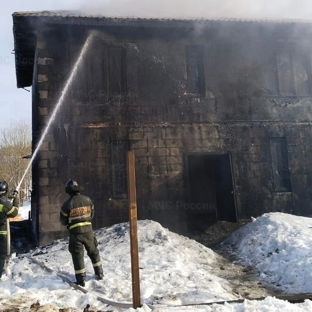 В Калужской области сгорел дом - KP.RU