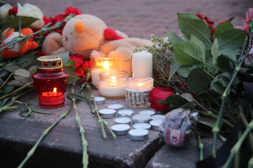 В Туве прошли траурные мероприятия в память о погибших во время теракте в Подмосковье