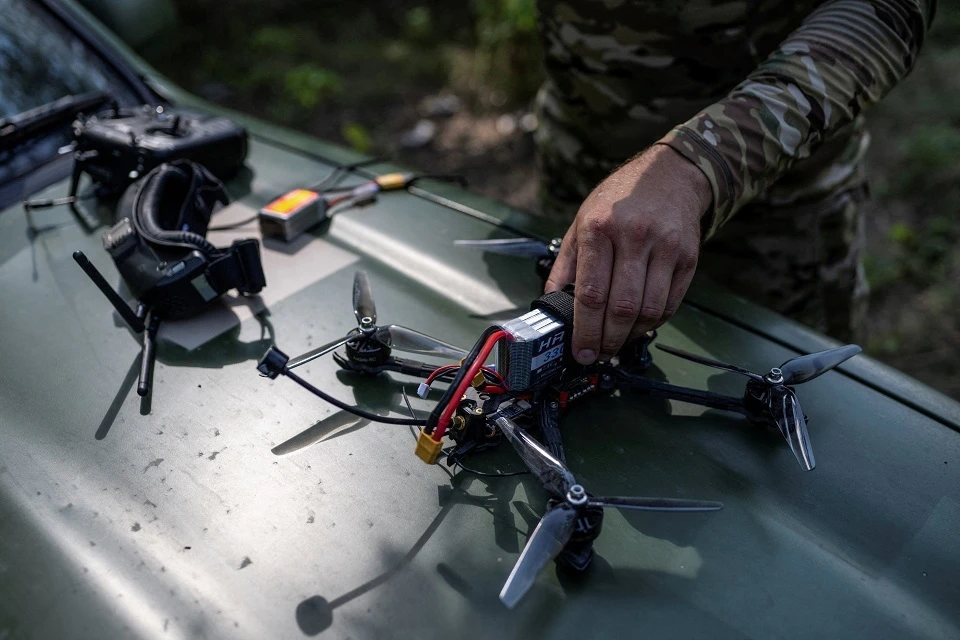 В России разработали обманную систему защиты операторов FPV-дронов «Лодырь»
