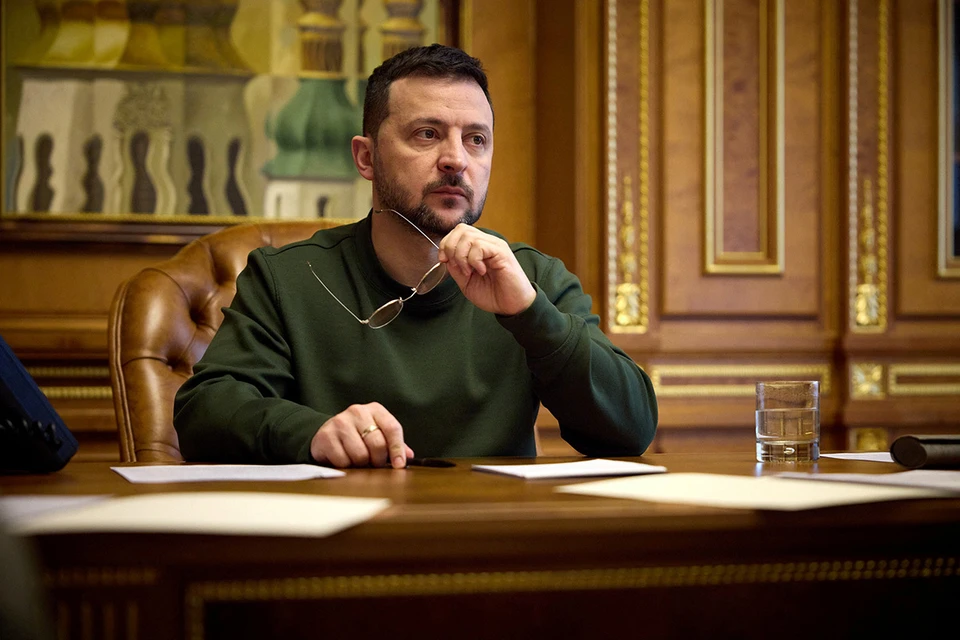Зеленский сообщил, что кадровые перестановки в его офисе продолжатся.