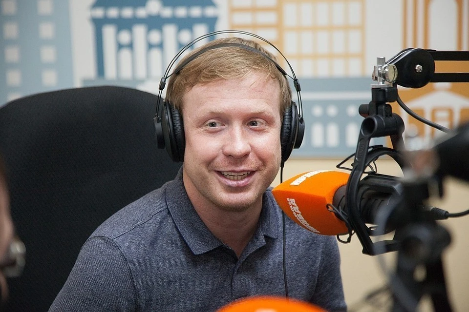 Актер Антон Богданов заявил, что в отношениях главным является честность