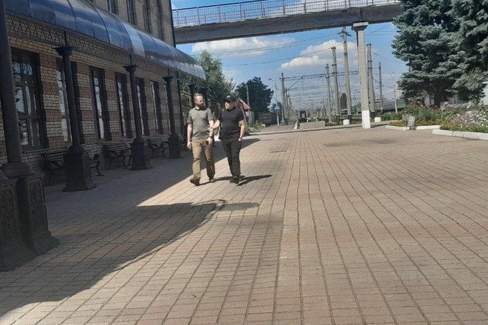 Пока на железнодорожных станциях мало пассажиров – ходят только пригородные поезда. Фото: Минтранс ДНР
