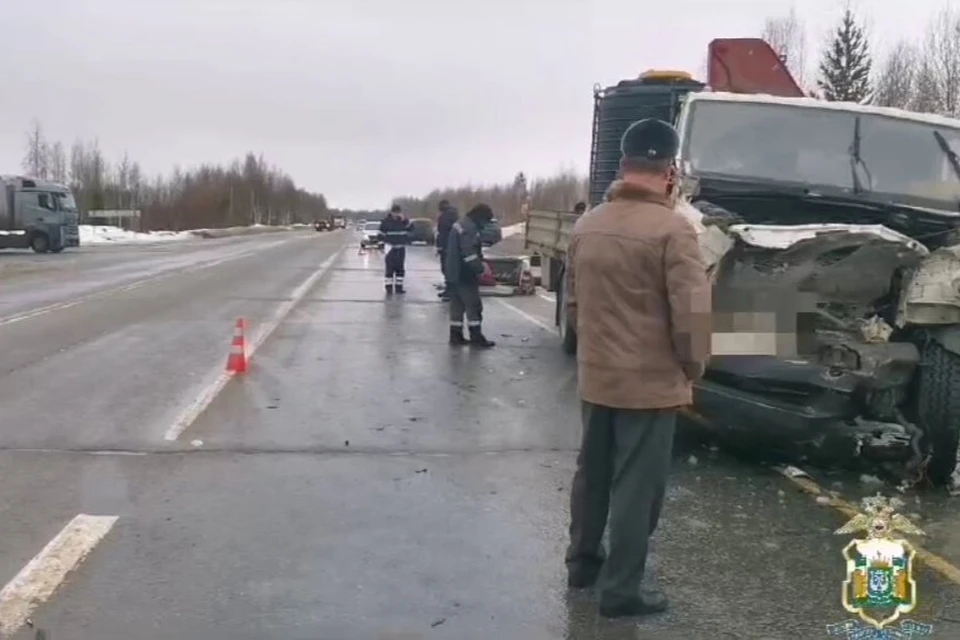 На автодороге «Нижневартовск - Радужный» произошло смертельная авария. Фото: скриншот из видео УМВД России по ХМАО-Югре