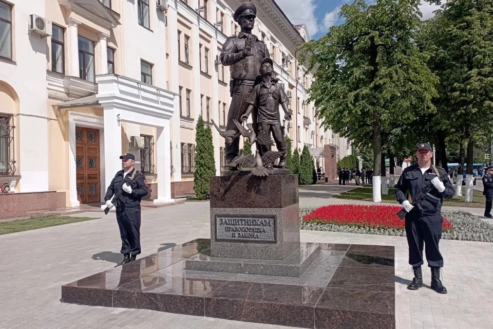 Профессиональный праздник отмечают следователи органов внутренних дел