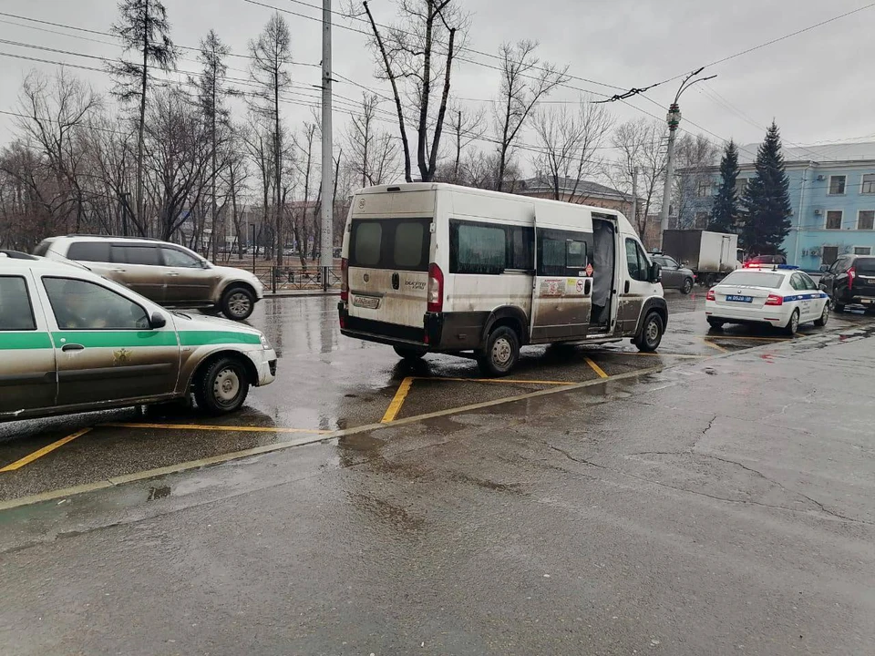 У владельца маршруток из Иркутской области отобрали авто из-за 52 штрафов. Фото: ФССП Иркутской области