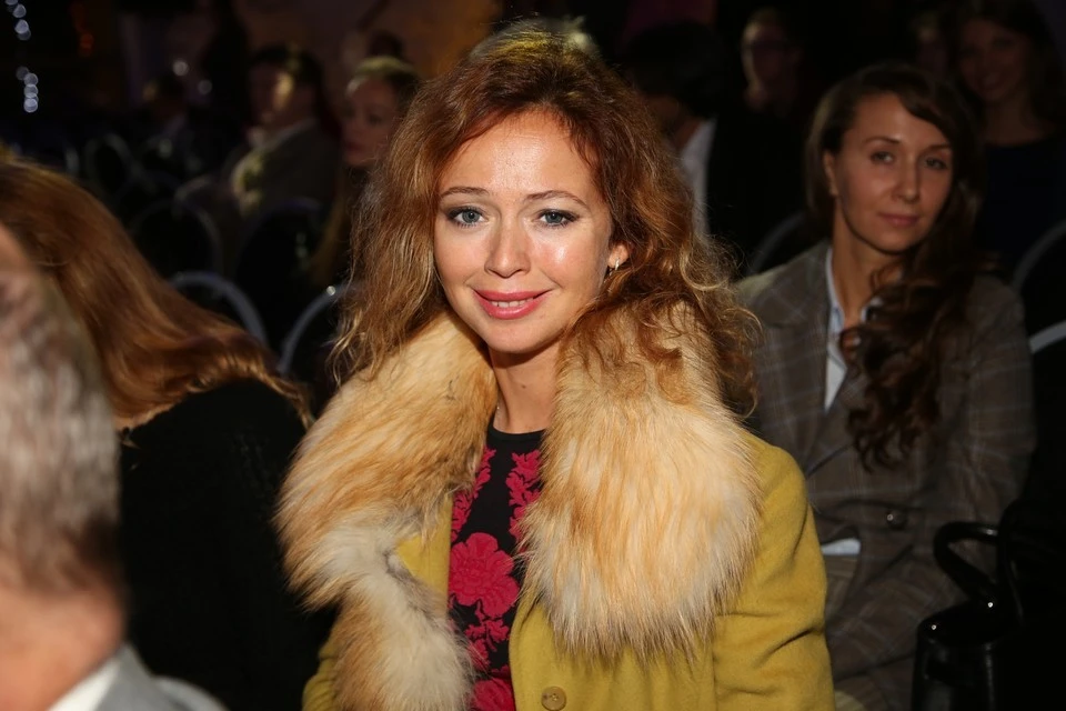 Актриса Елена Захарова заявила, что ее сердце на данный момент свободно