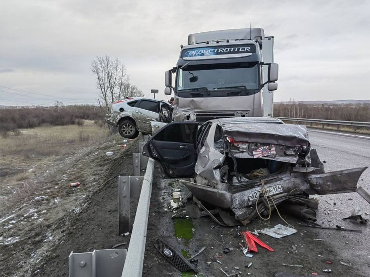 Под Ачинском из-за пьяного водителя произошло смертельное ДТП - KP.RU