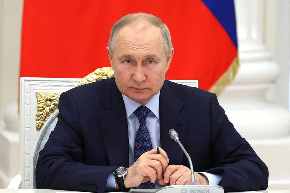 Президент Путин: Украина поняла, что победить Россию на поле боя невозможно