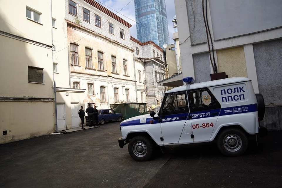 Школьников доставили в отдел полиции