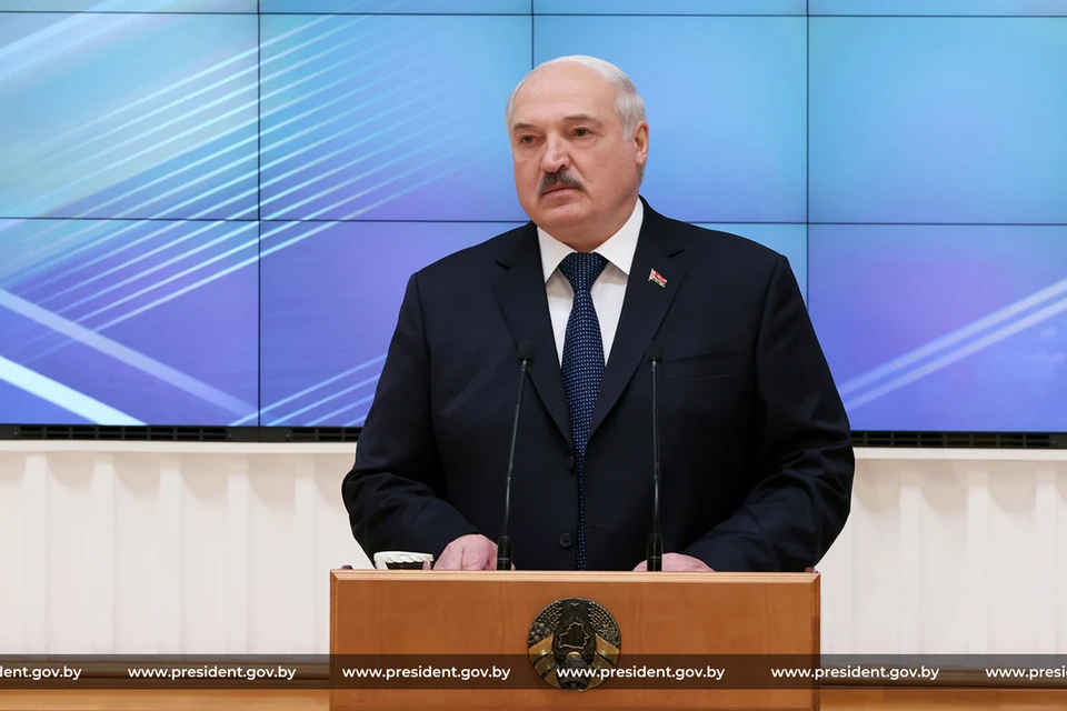 Лукашенко заявил, что толковым частникам можно отдавать колхозы в аренду на два-три года. Фото: president.gov.by