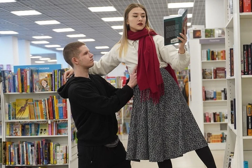 Каждая библиотека представит свою уникальную программу