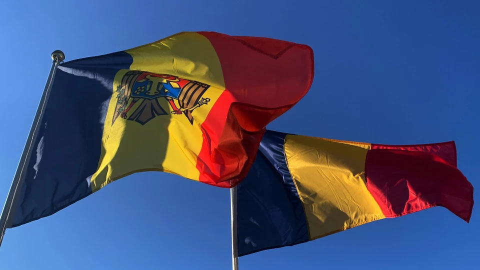 Кишиневские проеэсовские политики и эксперты приветствуют принятие в Румынии закона, который позволяет Бухаресту ввести свои войска в Молдову для «защиты румын». Фото:соцсети