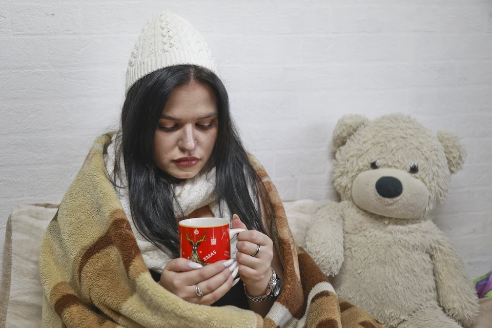 Первые симптомы коклюша у взрослых легко спутать с обычной простудой