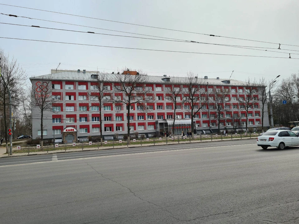 Специалисты продолжают исследовать пробы воздуха.
