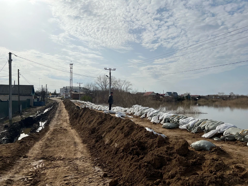 Уровень воды в селе Абатское достиг отметки в 1004 сантиметра.