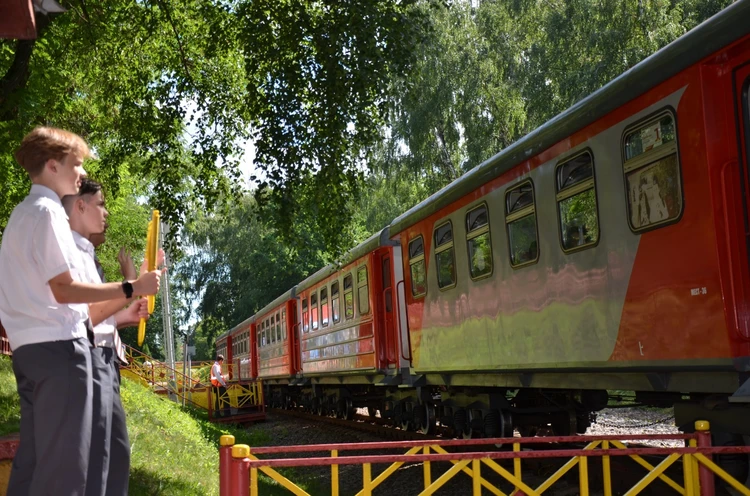 Более 900 юных воспитанников Тульской детской железной дороги приступят к летней практике