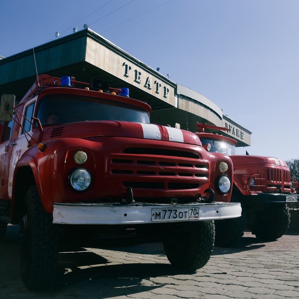 В Томске прошёл парад пожарной ретро-техники - KP.RU