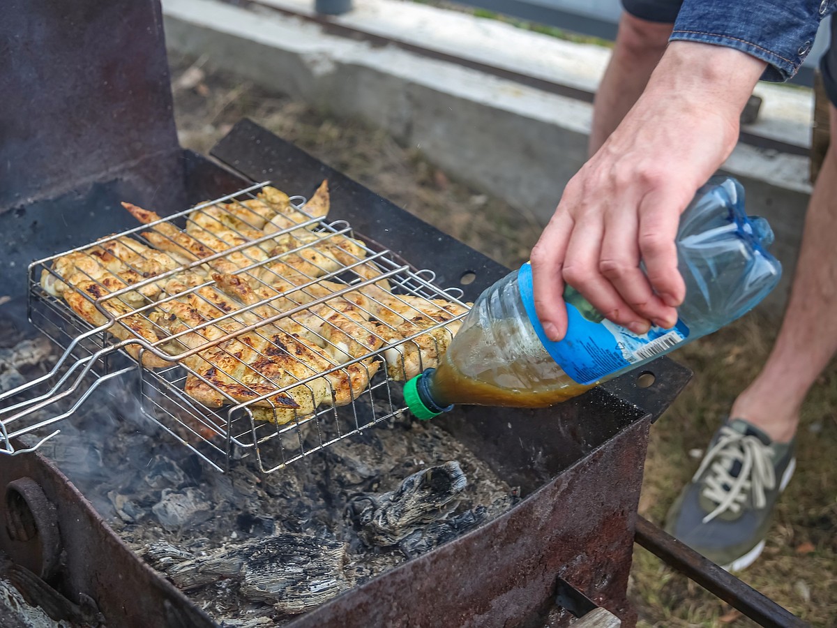 Места для шашлыков в Уфе в 2024 году: где можно пожарить мясо на углях в  майские праздники - KP.RU